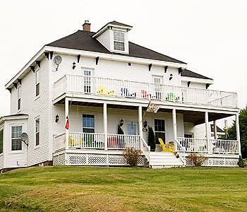 Dolan'S Inn & Suites 픽토우 외부 사진