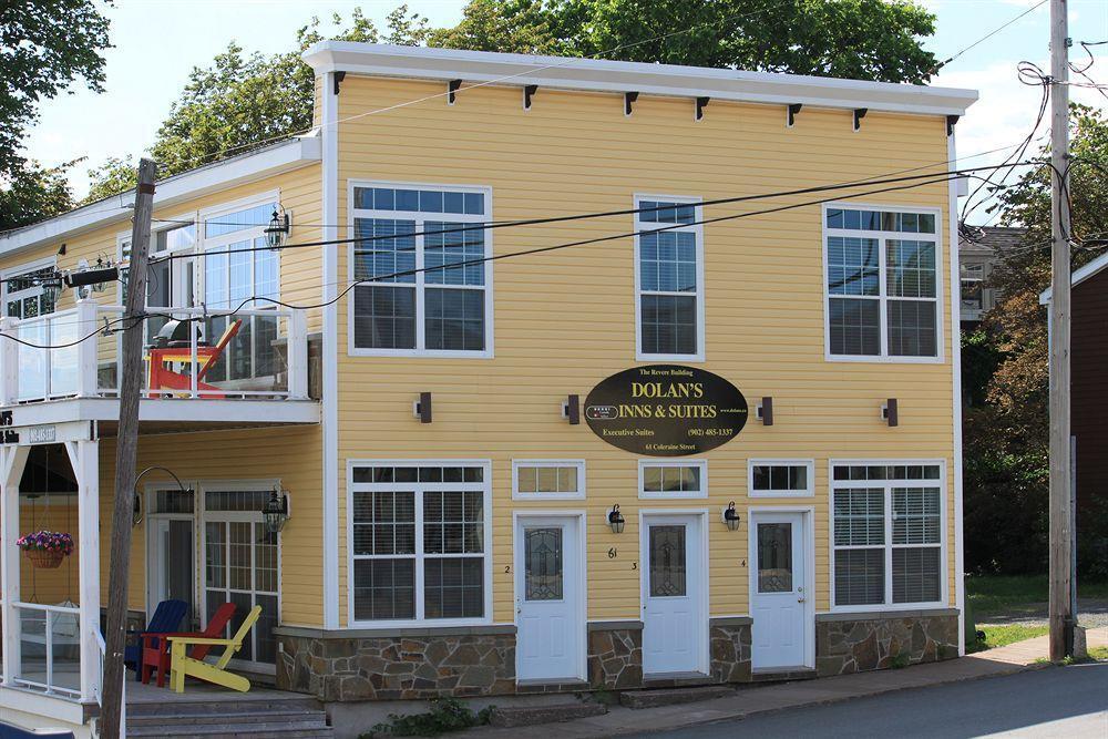 Dolan'S Inn & Suites 픽토우 외부 사진